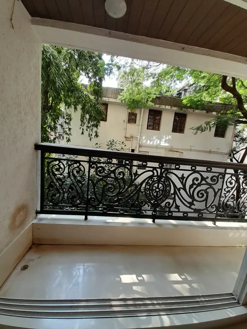 Crystal Apartments — Juhu (14)