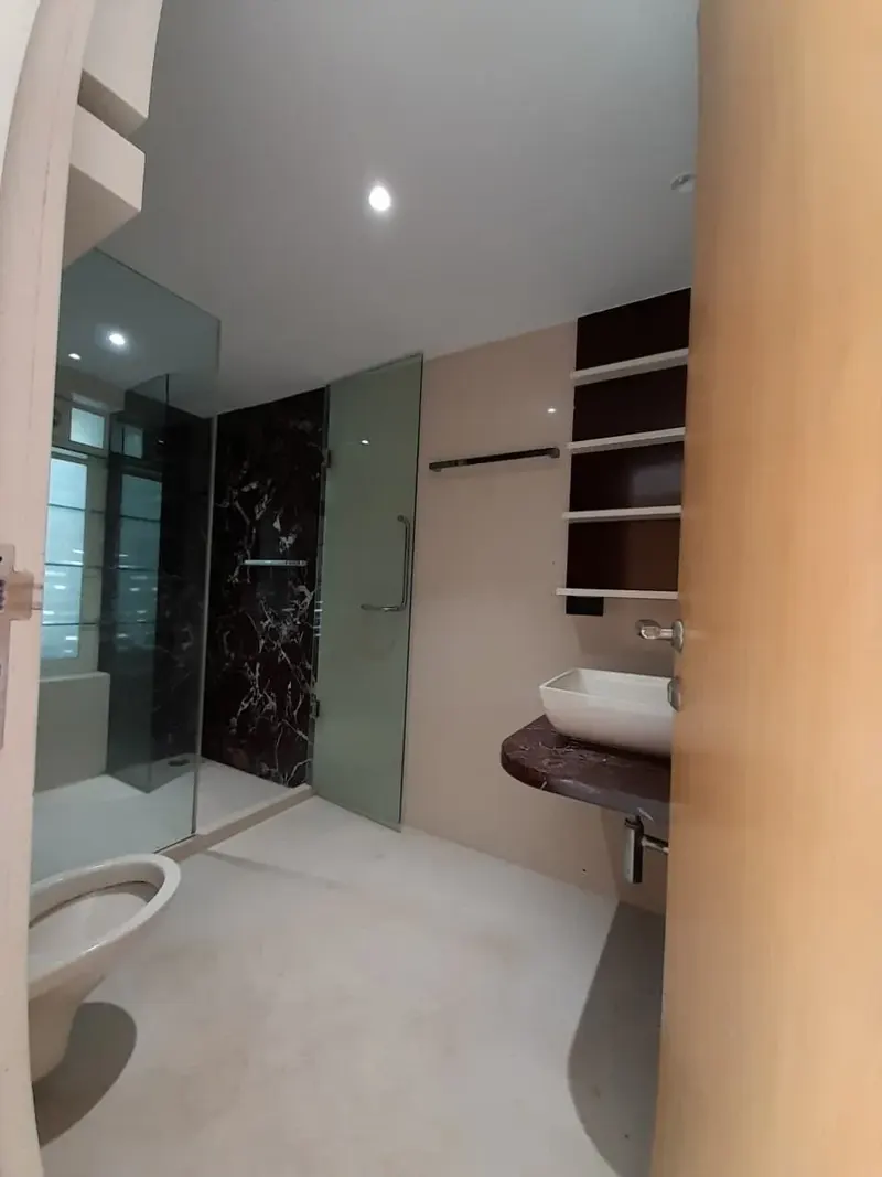 Crystal Apartments — Juhu (22)