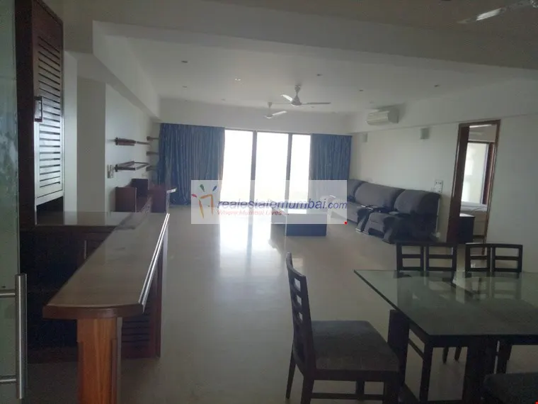 Quantum Park — Khar West