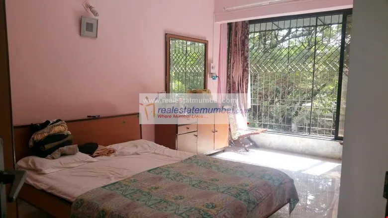 Meena Mahal — Bandra West