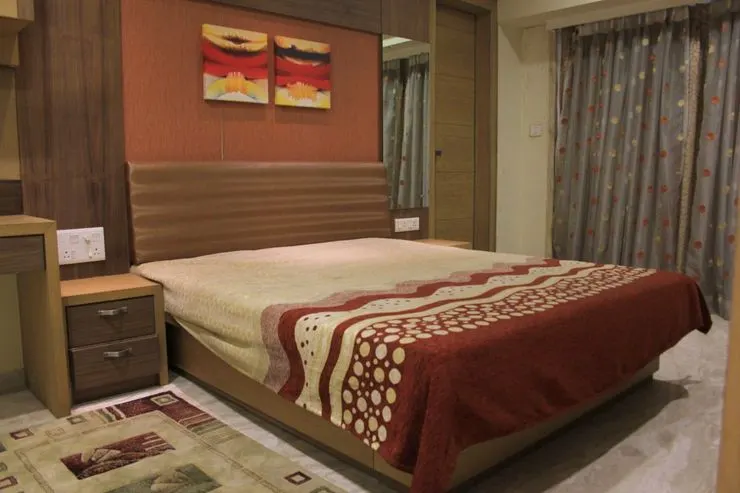 Mayfair Maaya — Khar West