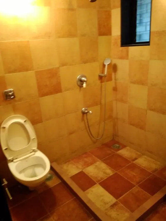 Utility Mansion — Khar West
