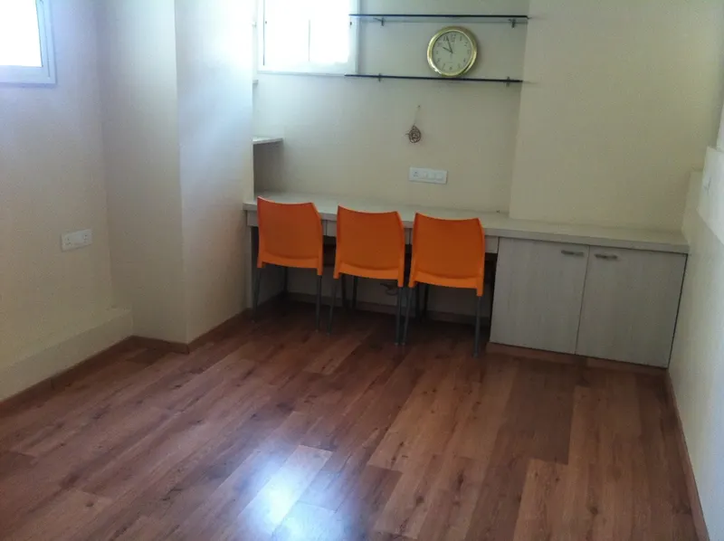 Glen Dale — Powai