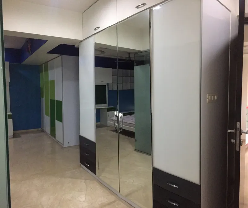 Glen Dale — Powai