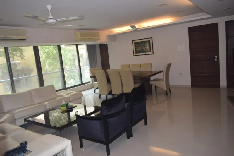 Urvashi Terraces — Khar West