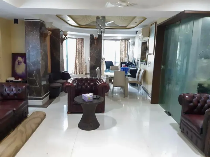 2 BHK Hashu Niwas in Bandra West, photo 5