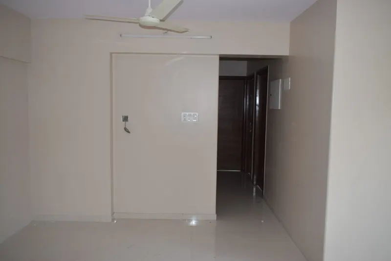Kabra Centroid — Santacruz East (3)