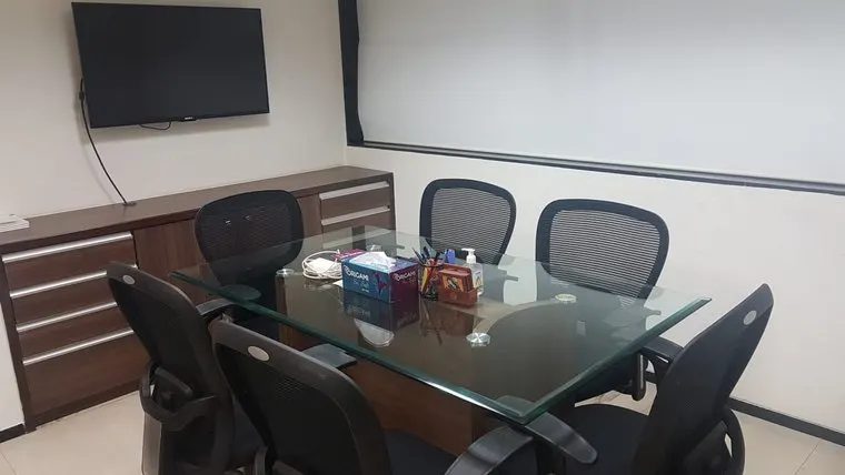 X Cube — Andheri West