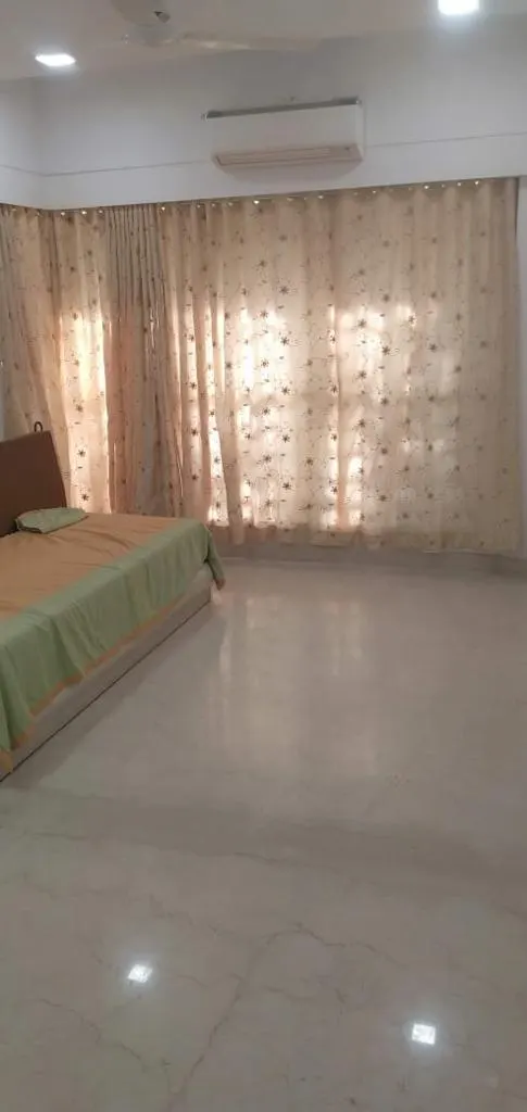 Kripa Fabulous — Khar West (7)