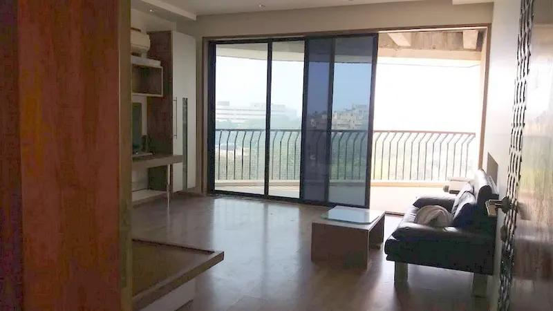 Poonam Apartments — Juhu