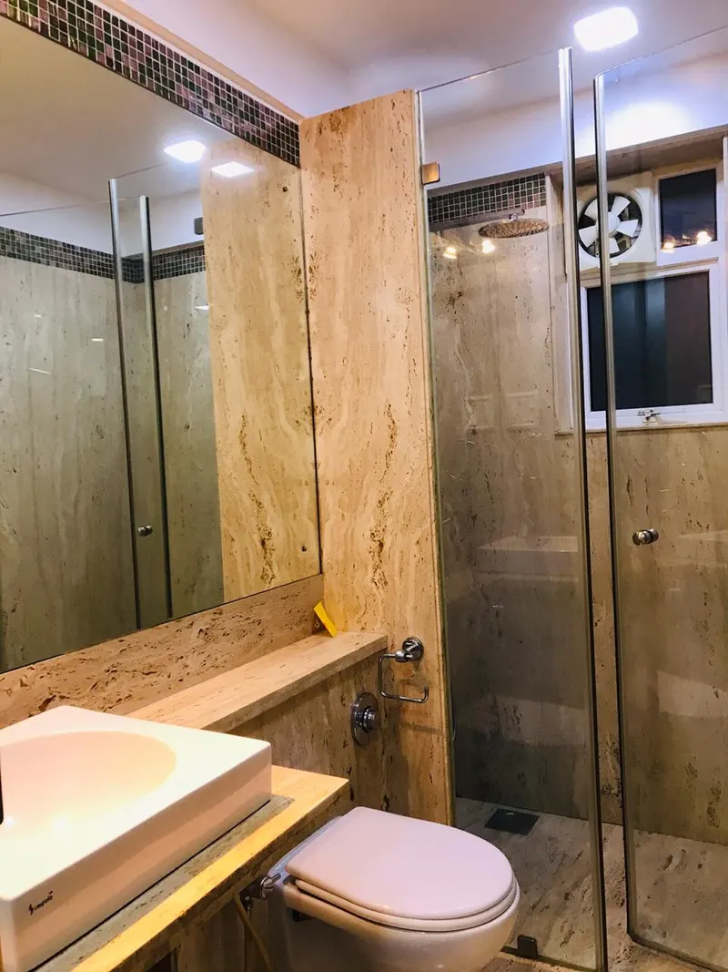 Oyster — Khar West