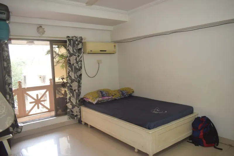 Reminess — Bandra West (8)