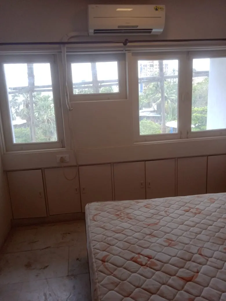 Ashiana Glaxo — Bandra West (6)
