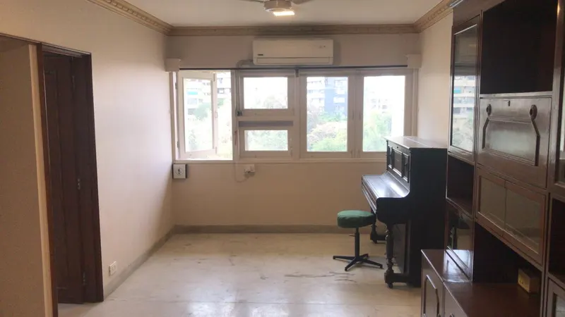 Ashiana Glaxo — Bandra West (3)