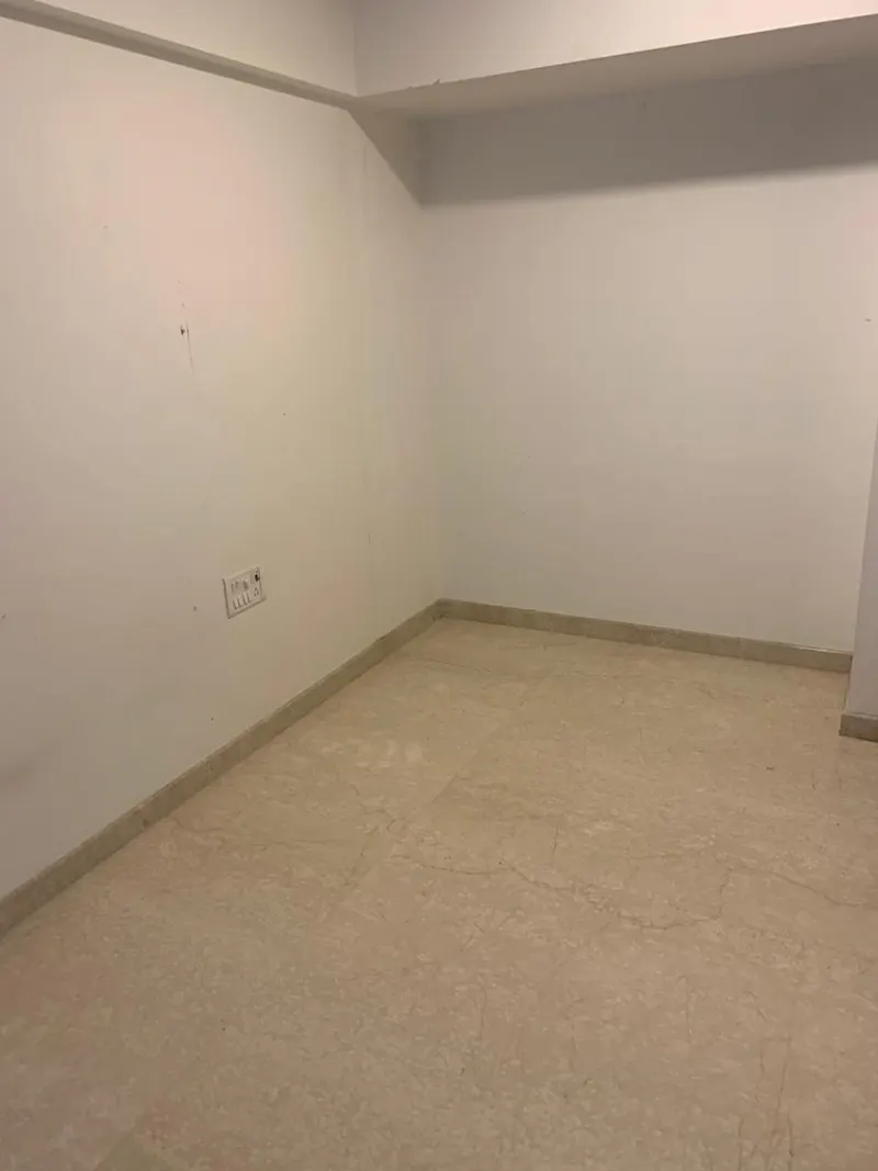 Lalani Fairmont — Khar West (8)