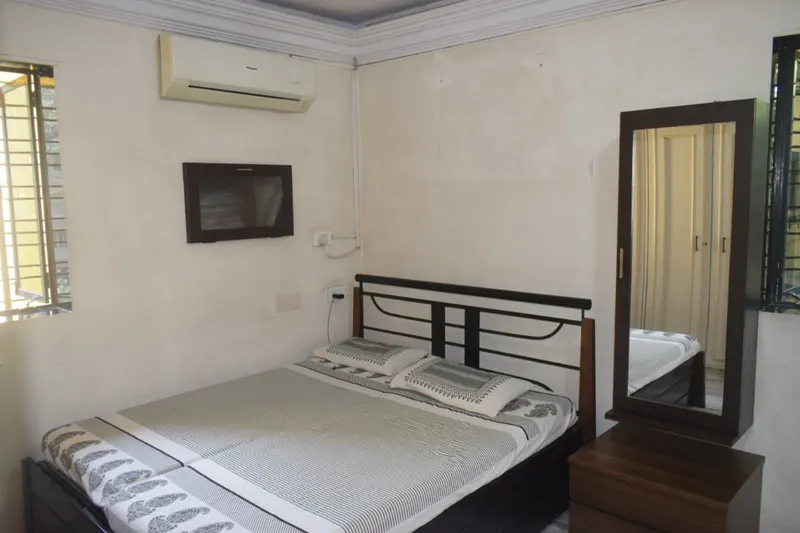 Juhu Sameep — Juhu (7)