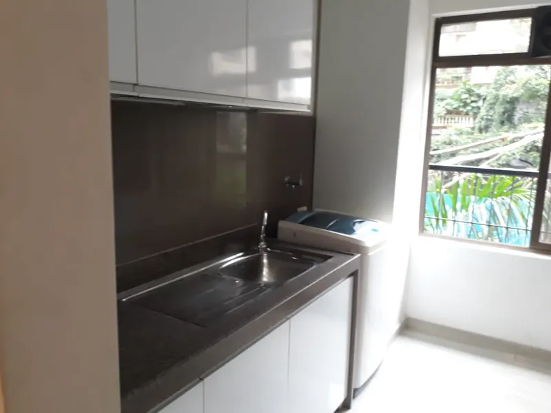 Lalani Grandeur — Goregaon East (5)