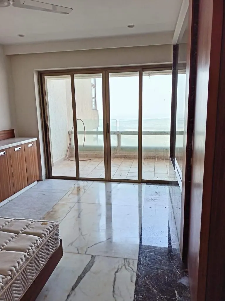 Oberoi Sky Heights — Andheri West (8)