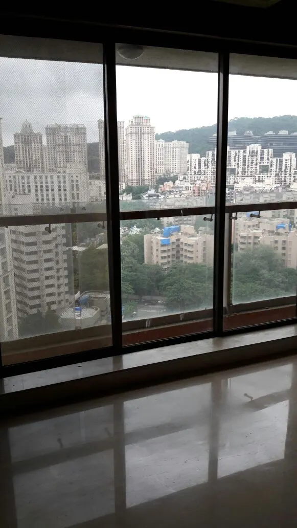 Wadhwa Solitaire — Powai (3)