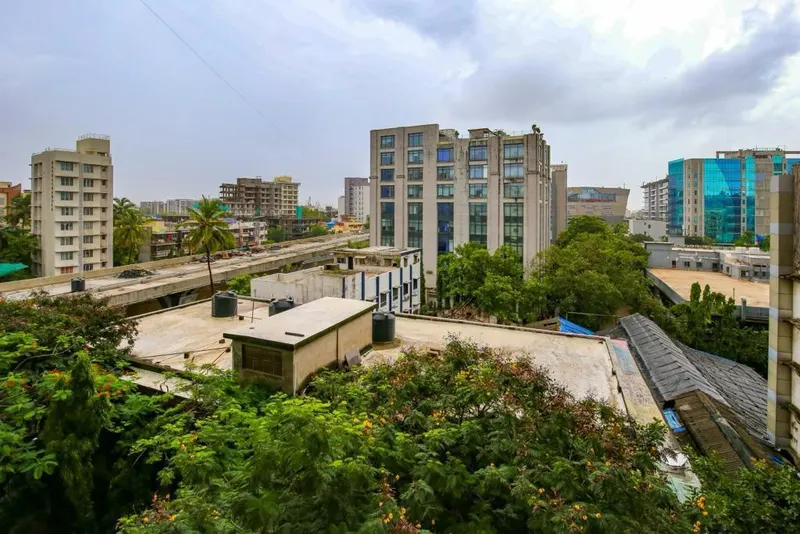 Dheeraj Insignia — Santacruz East