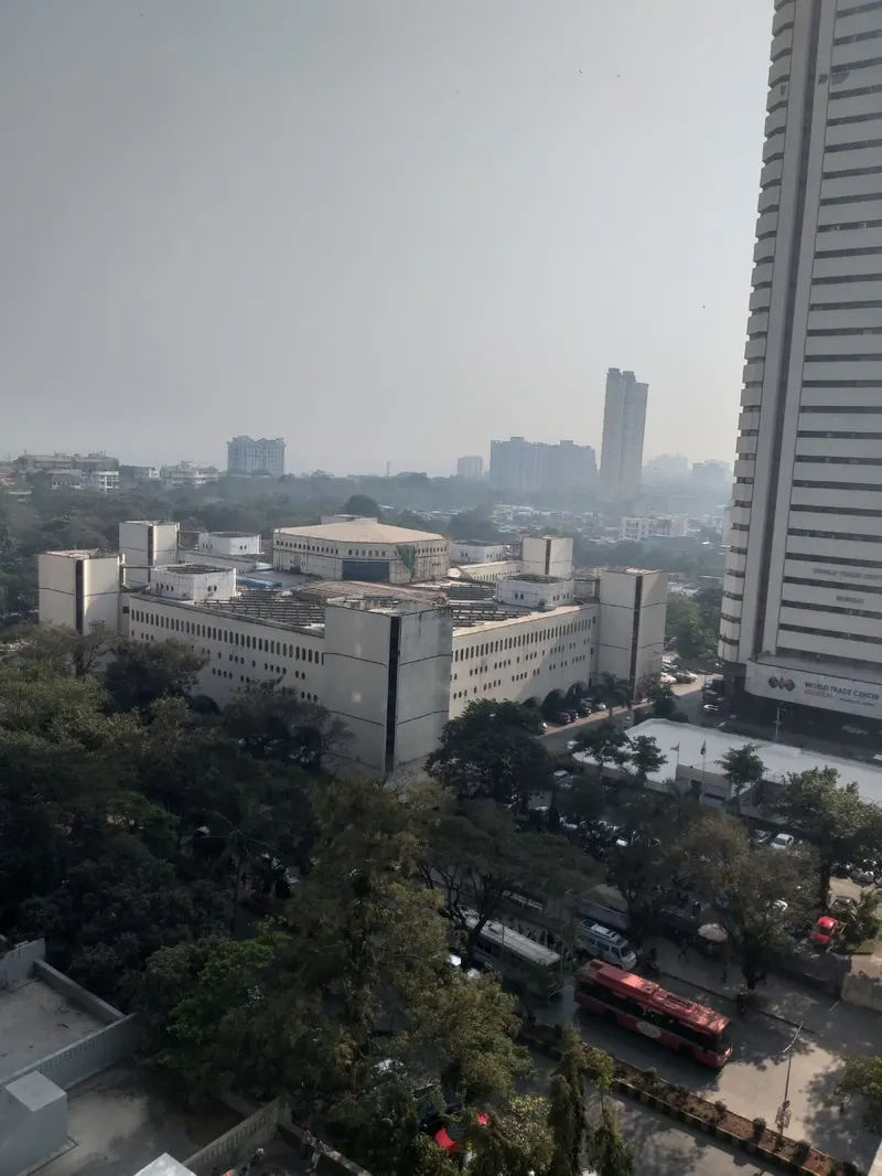 Jolly Maker — Cuffe Parade (2)