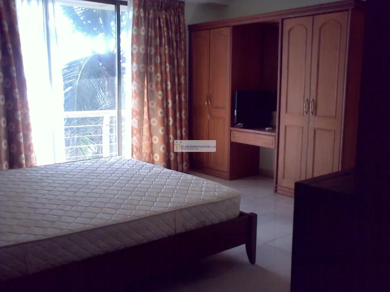 Silver Sands — Bandra West