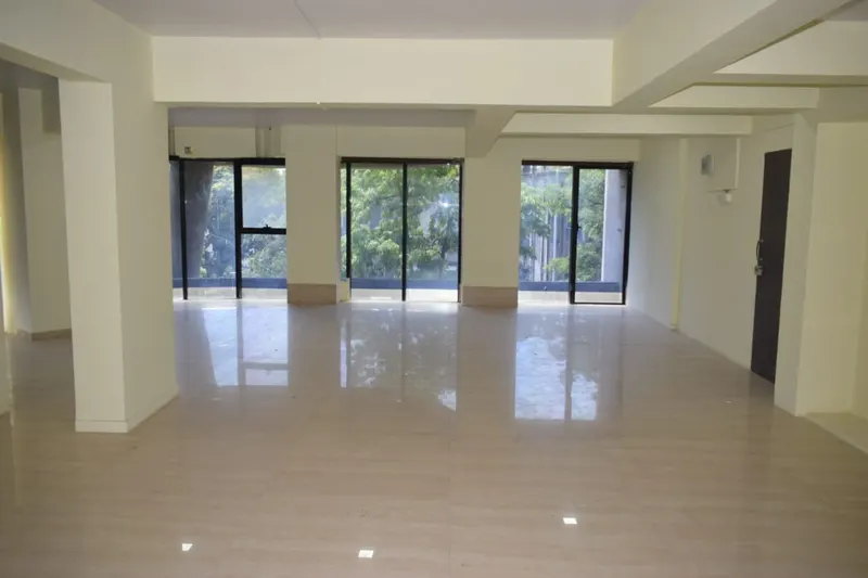 Varde Villa — Bandra West