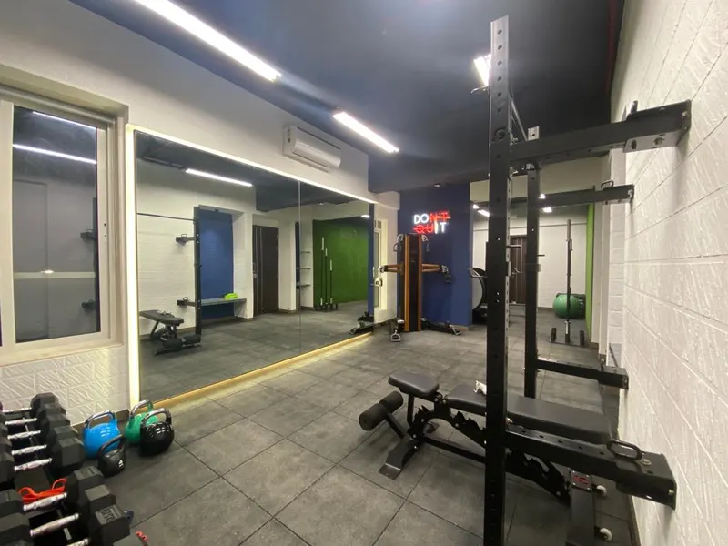 Sagar Resham — Bandra West (3)