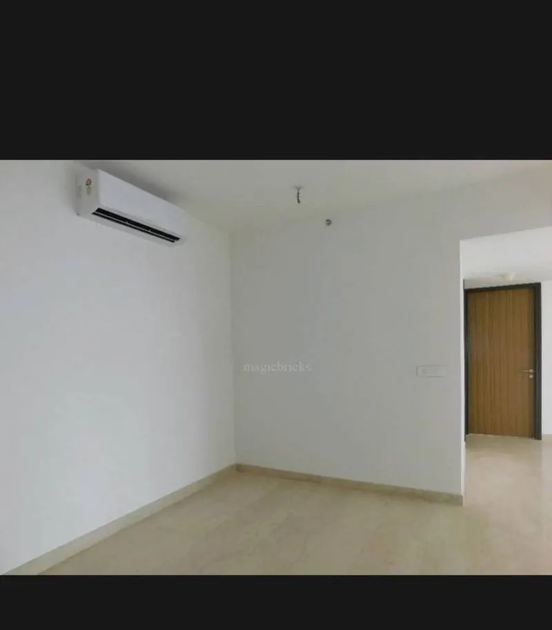 Lodha Azzuro — Parel (2)