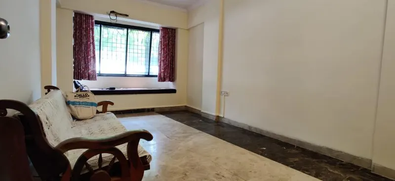 Hormuzd — Bandra West