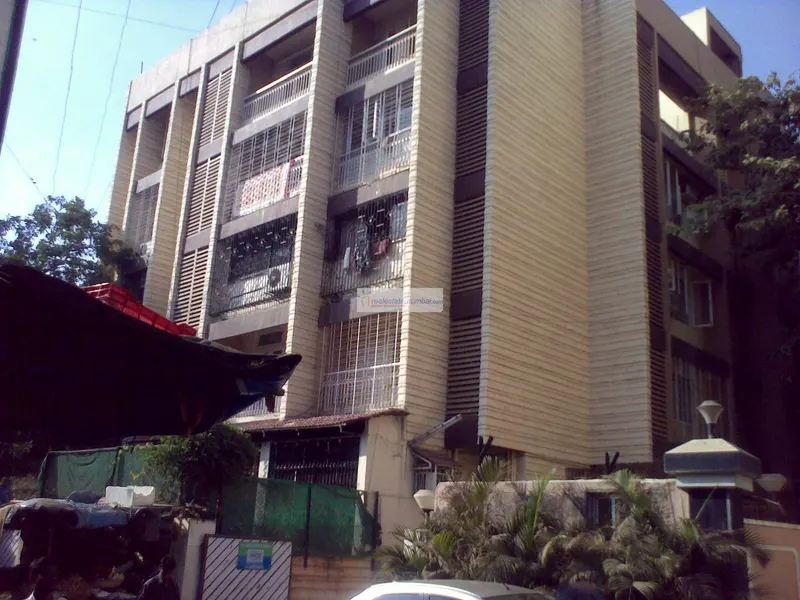 Florencia — Bandra West