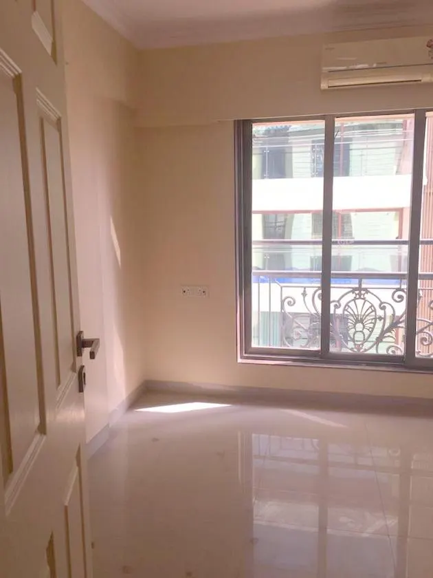 Balaji Apartment — Santacruz West