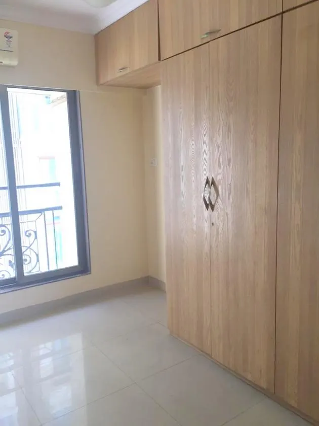Balaji Apartment — Santacruz West
