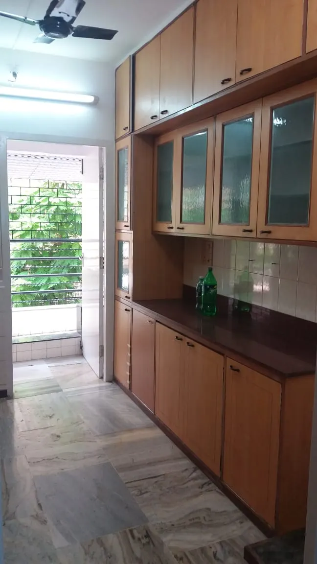 Phiroze — Bandra West