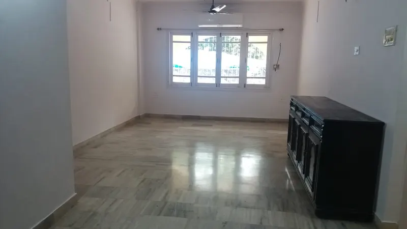 Phiroze — Bandra West