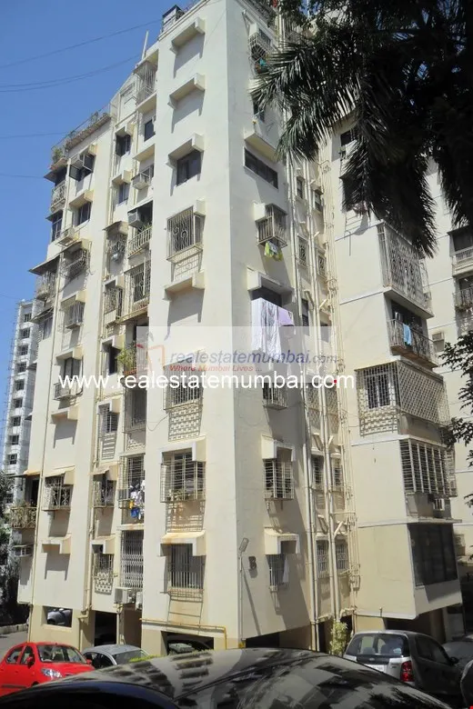 Crescent — Bandra West (2)