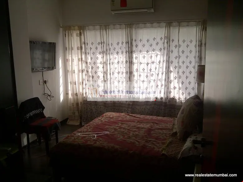 Somerset Apartments — Bandra West