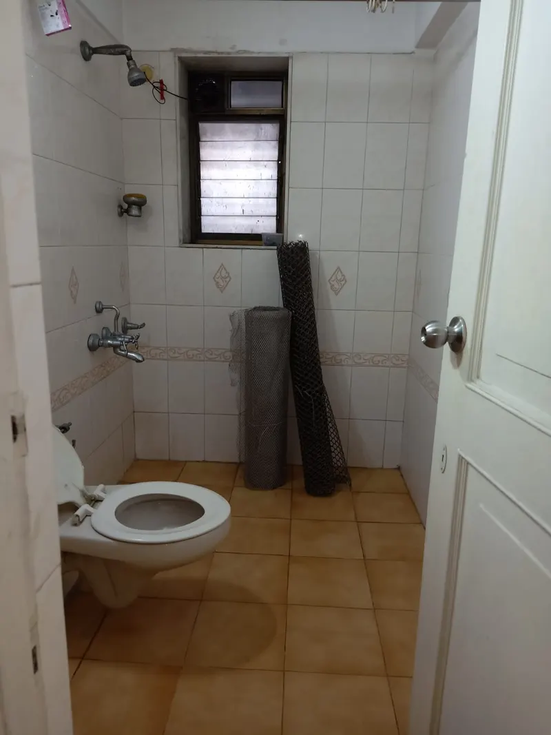 Valencia — Andheri West (3)