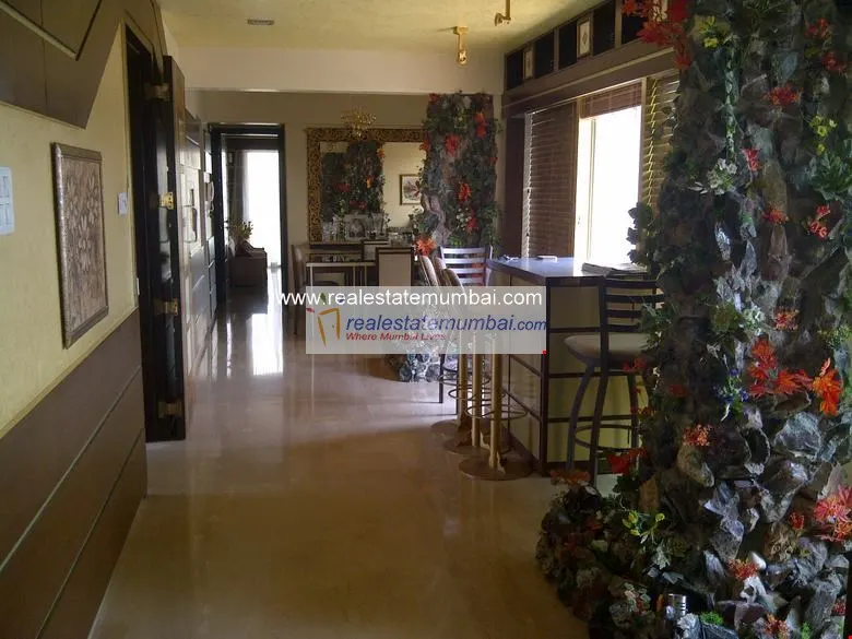 Om Sadan — Bandra West (4)