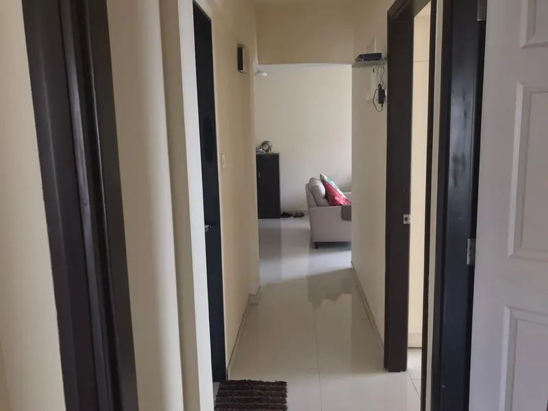 Lily White — Andheri East