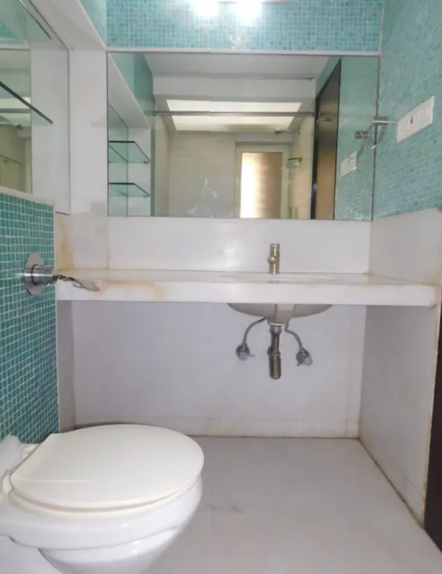 Warden — Bandra West (6)