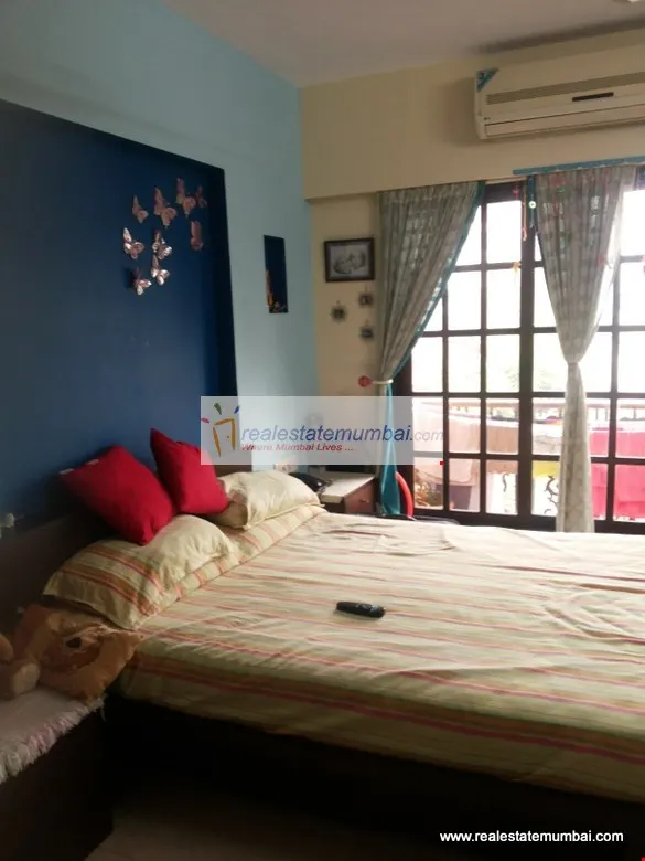 Eken Heights — Bandra West