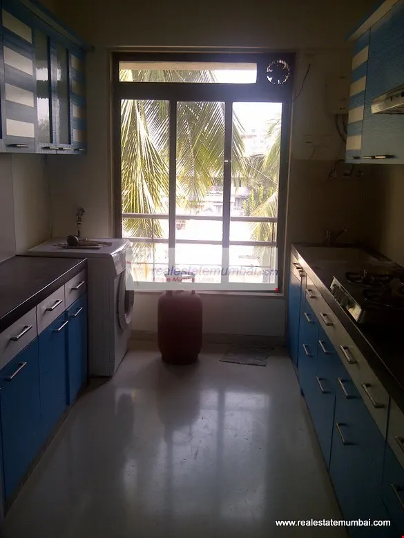 La Roche — Khar West
