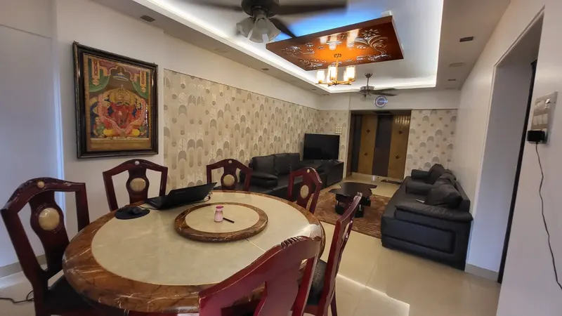 Royal Classic — Andheri West (2)