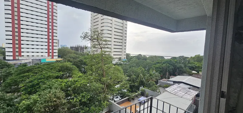 Jolly Maker I — Cuffe Parade (7)