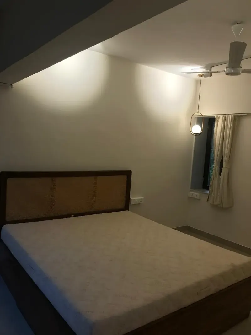 New Silver Home — Bandra West (18)