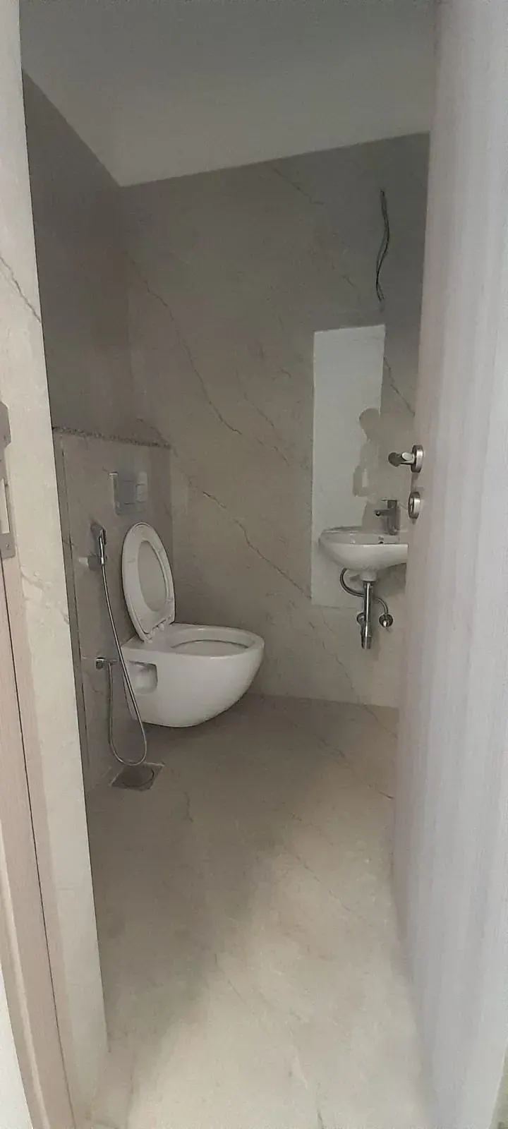 Antariksh Ace — Bandra East (2)