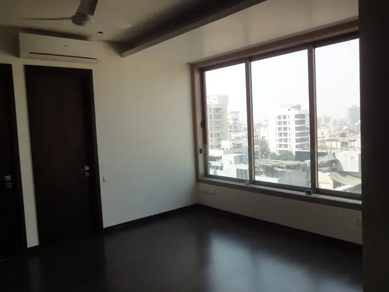 Chitra Apartments — Santacruz West (10)
