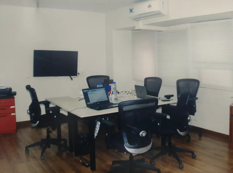 Lavlesh Court — Bandra West (4)