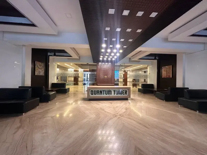Quantum Towers — Malad West (8)